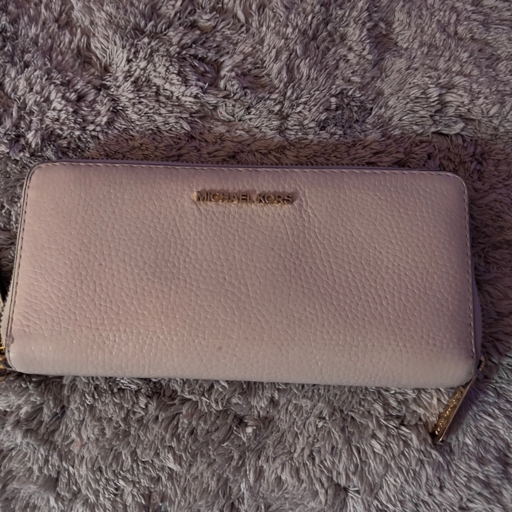 Michael Kors Light Pink Pebbled Zip Around Wallet with Gold Hardware